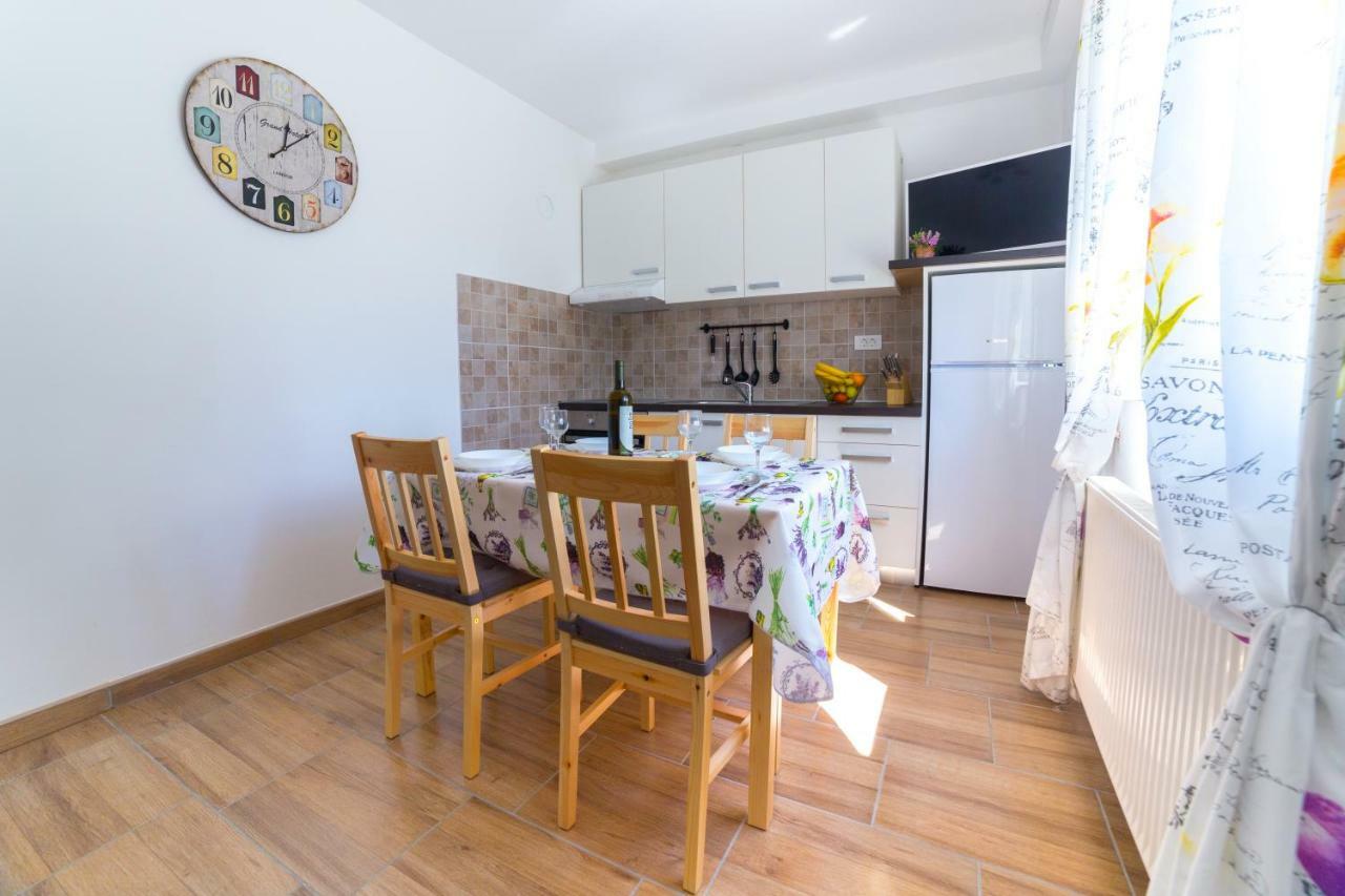 Apartments Raspolic Kastav Phòng bức ảnh