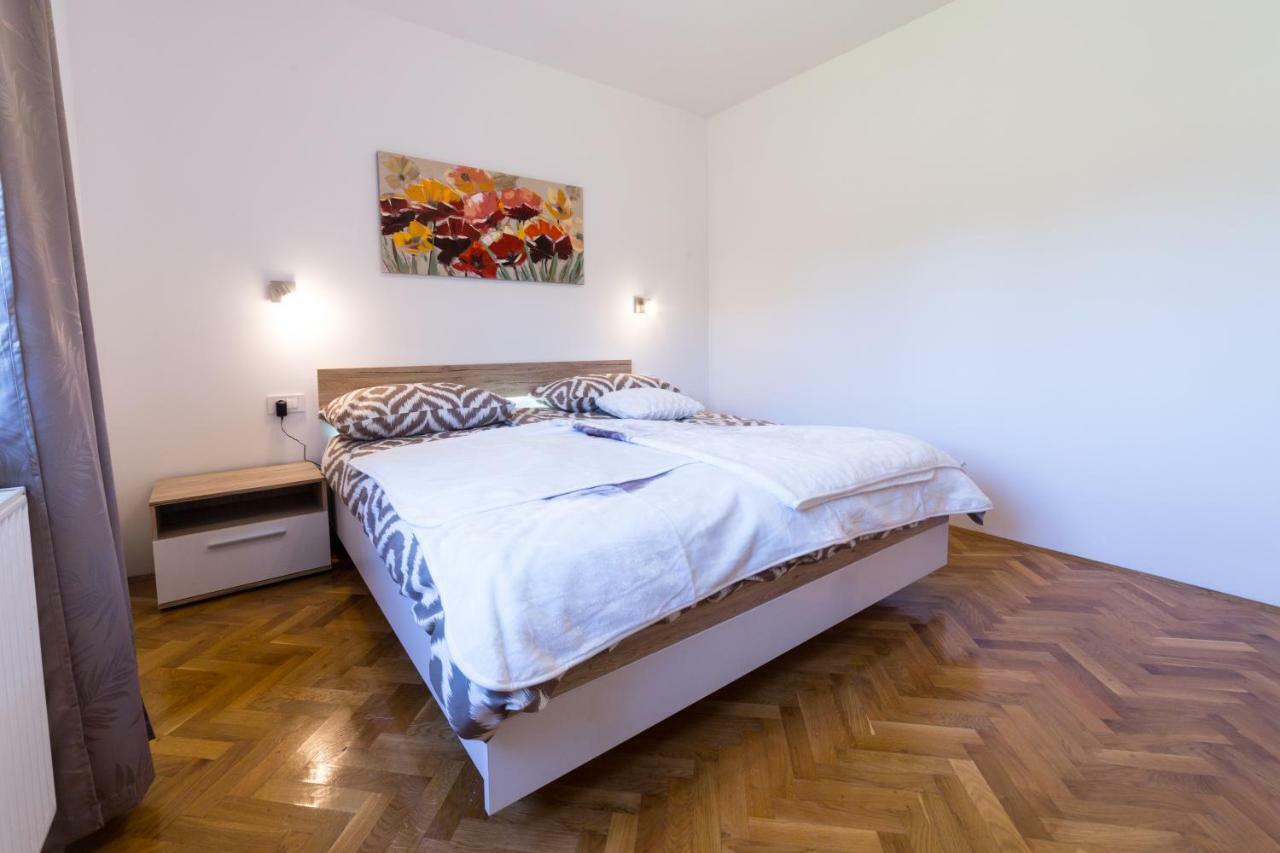 Apartments Raspolic Kastav Ngoại thất bức ảnh
